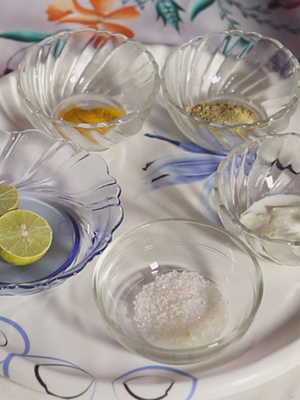 Partial Curl Ups Exercise